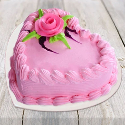 Strawberry Heart Shape Cake - 500 GM