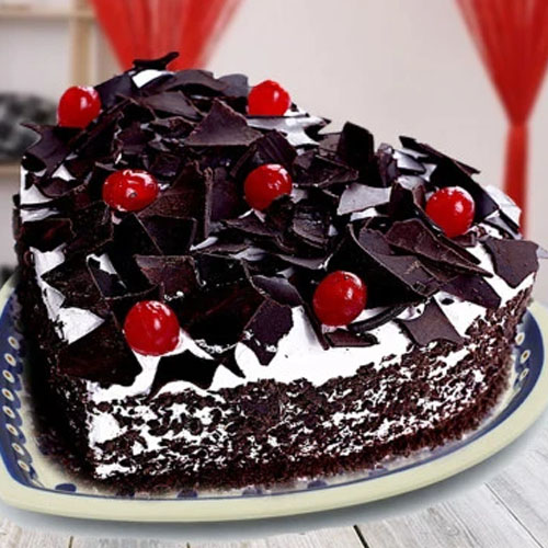 Heart Shape Black Forest Cake - 500 GM